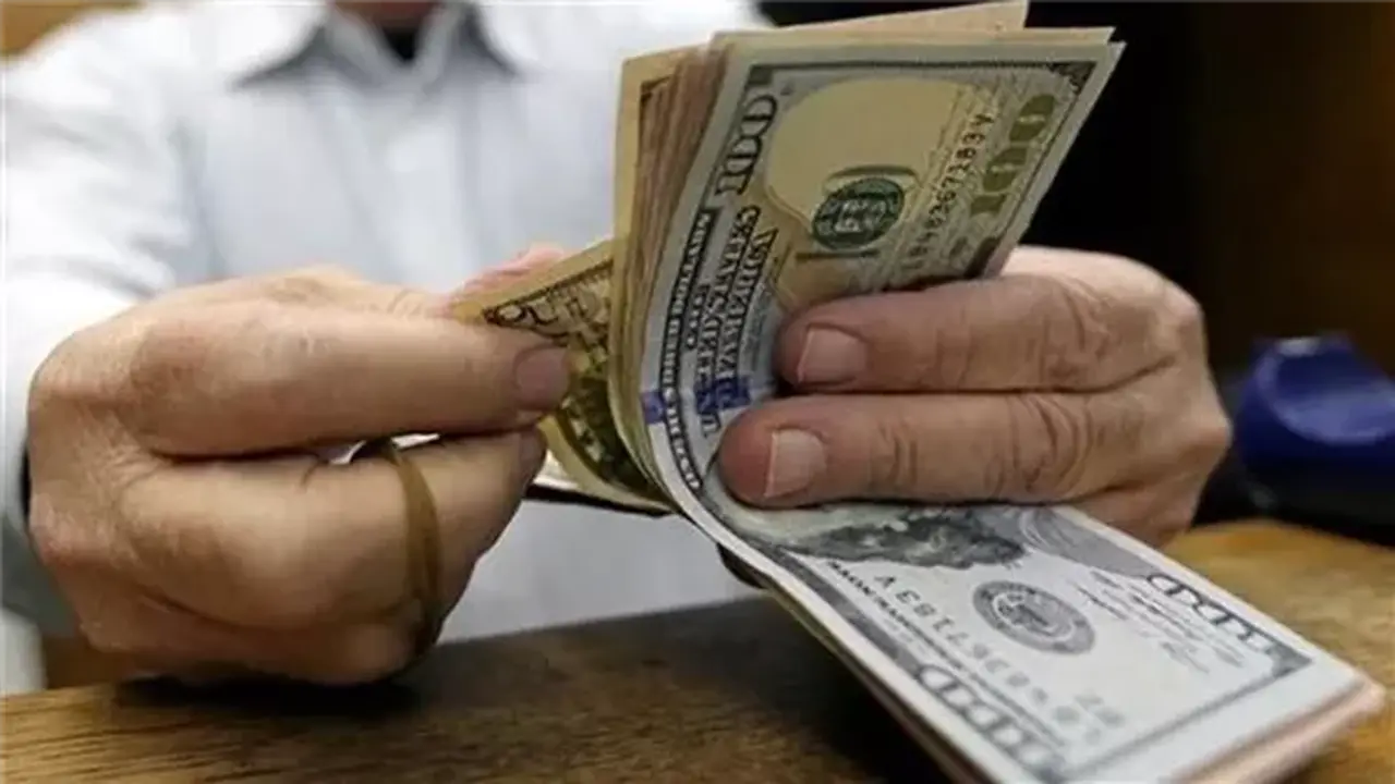 تغيرات جديدة في سعر الدولار مقابل الجنيه داخل البنوك المصرية اليوم